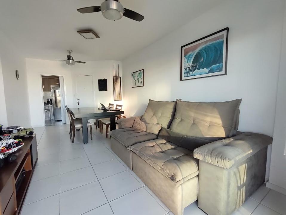 Apartamento Em Apartamento Cabo Frío